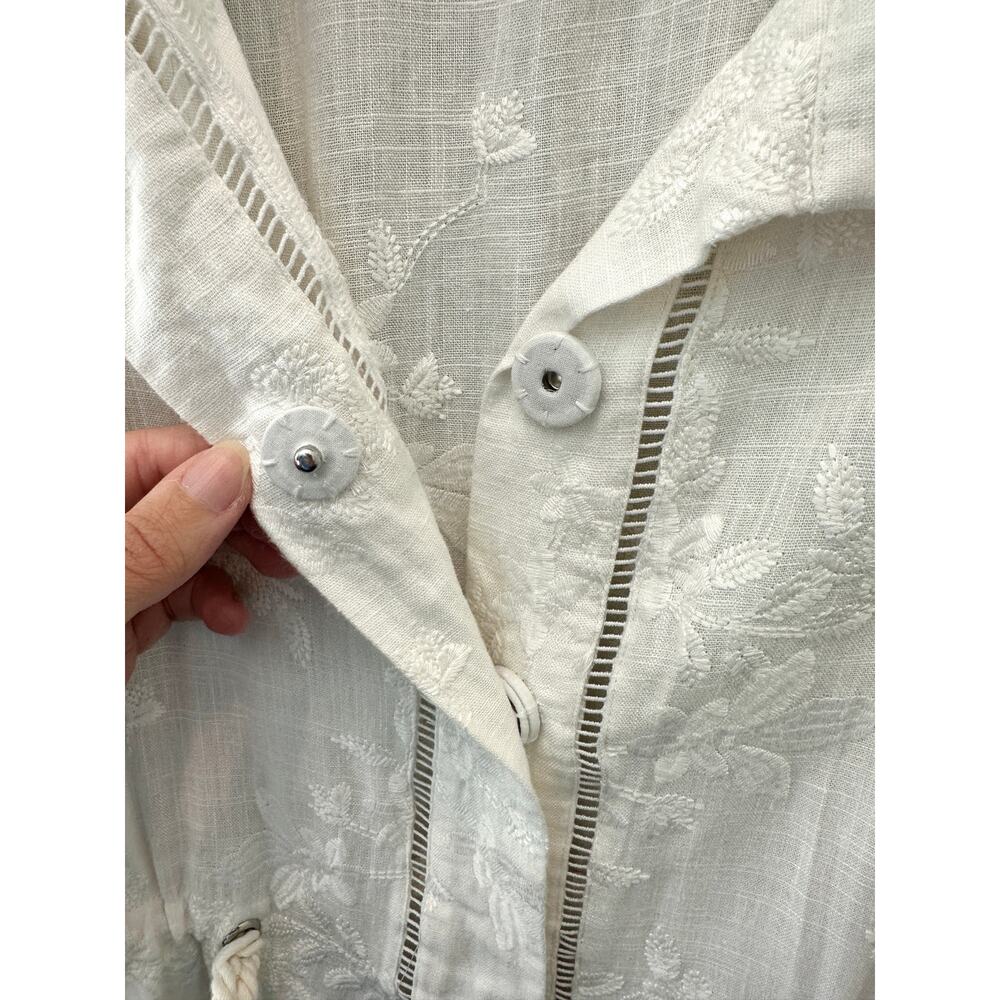 CHICO’S | White Embroidered Button Jacket Top Drawstring Waist | Size 0 Small - Picture 5 of 8